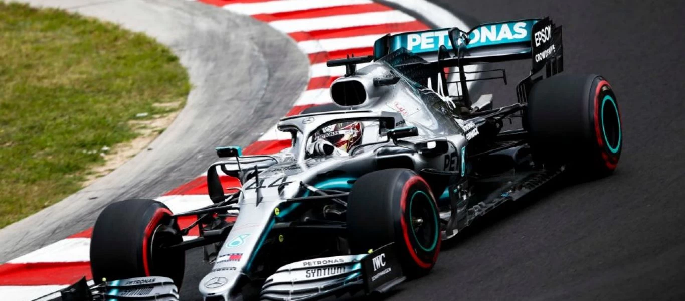 Formula 1: Άνετα κατέκτησε τη νίκη ο Χάμιλτον στο Κατάρ